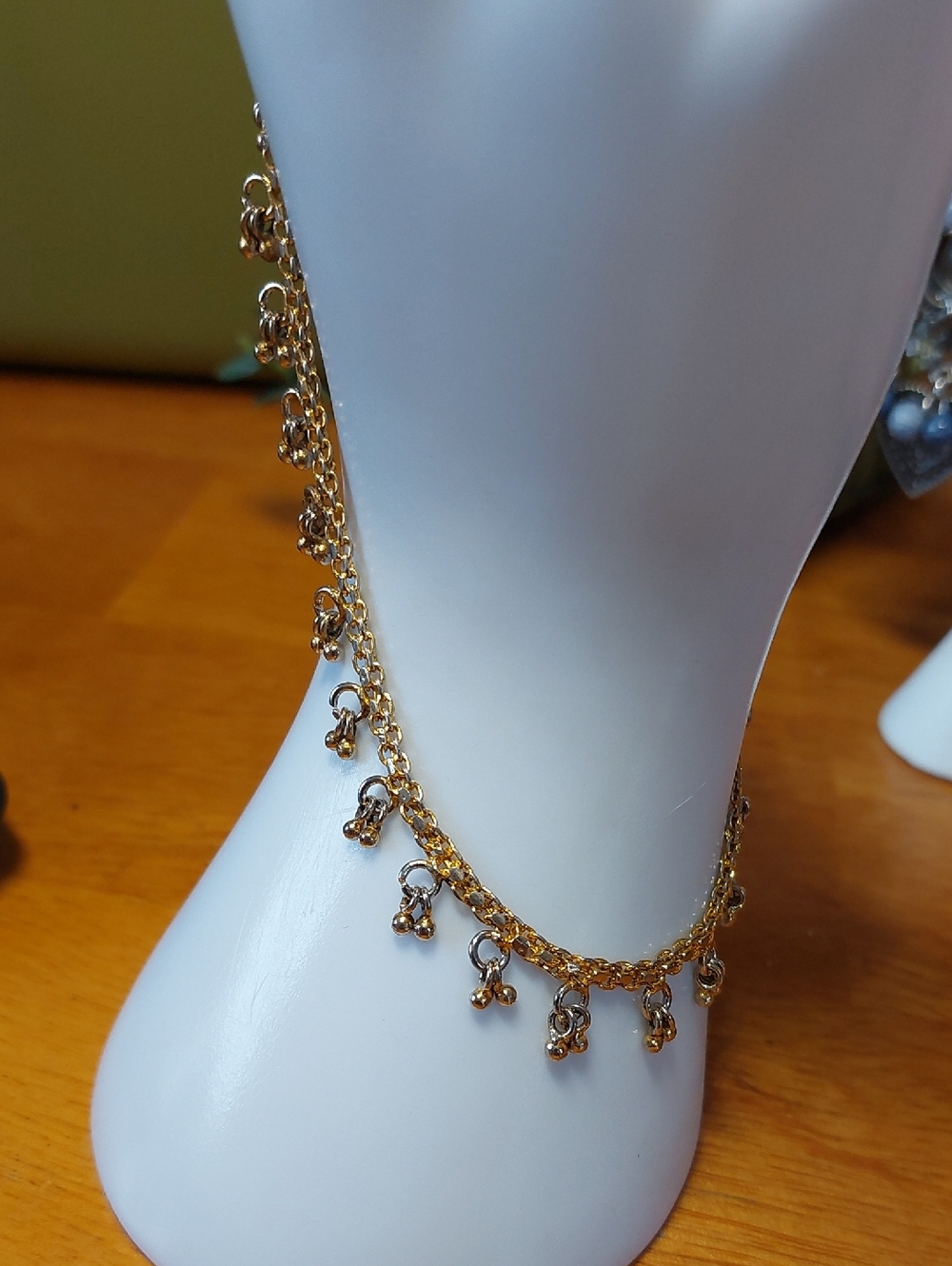Goldtone Bead Charm Ankle Bracelet Anklet Summer 10.5"
